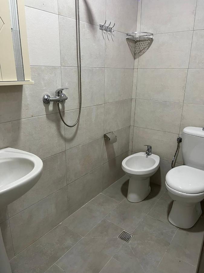 Hotel Ziku Durrës Kültér fotó