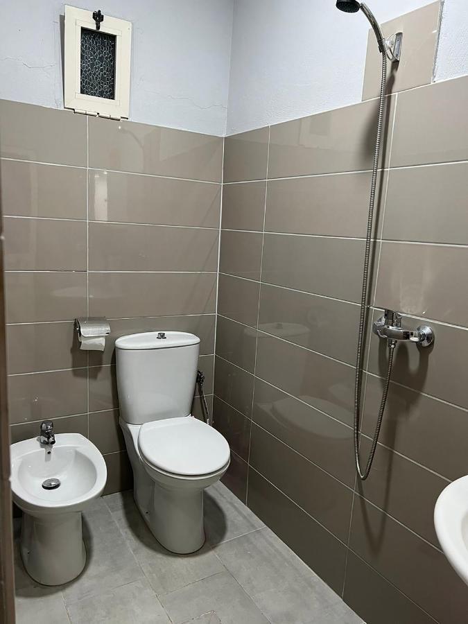 Hotel Ziku Durrës Kültér fotó