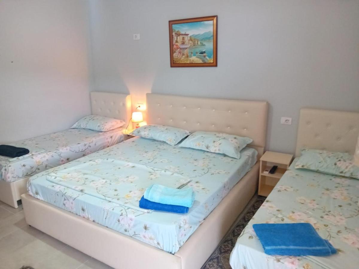 Hotel Ziku Durrës Kültér fotó